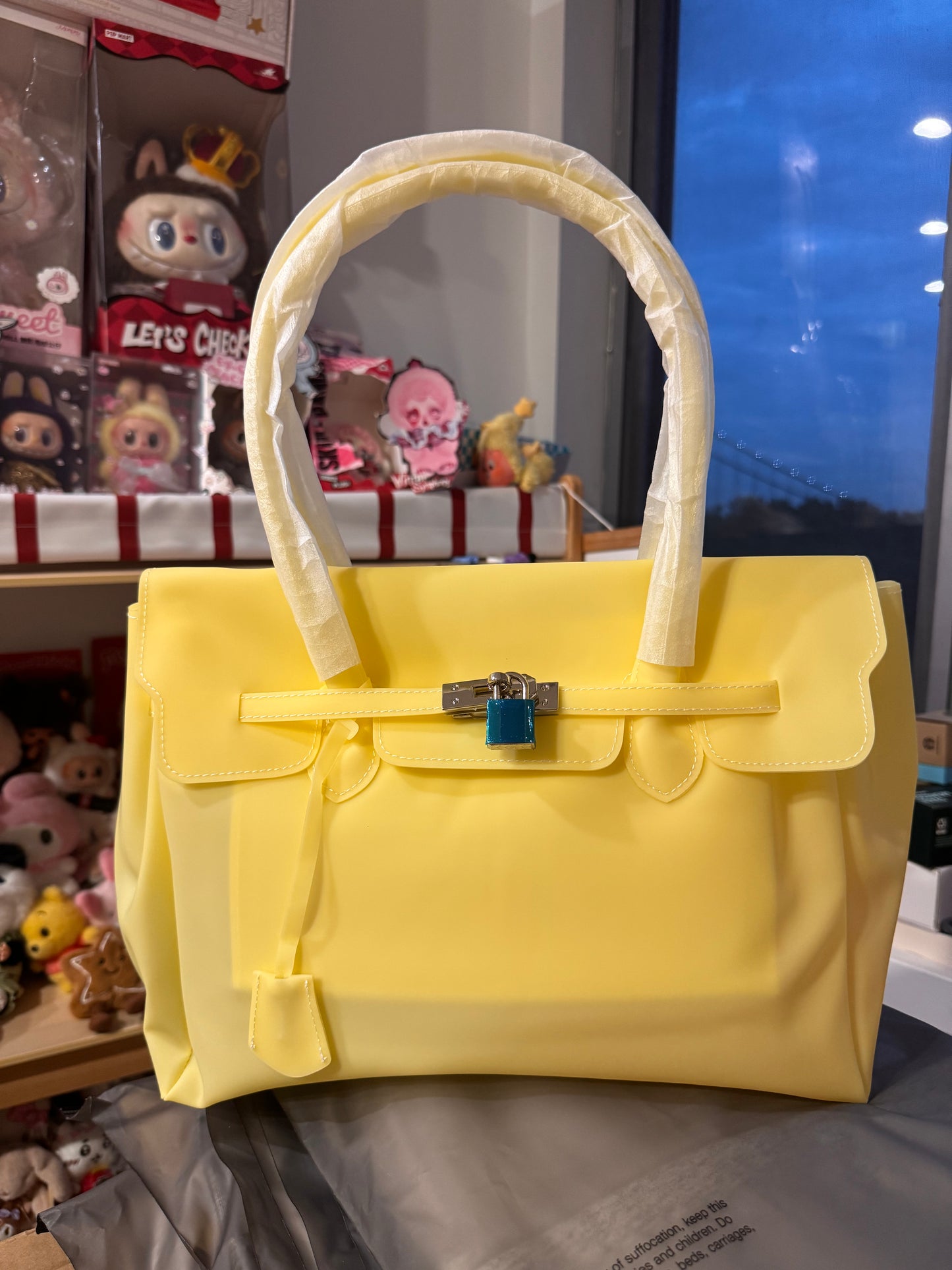 Butter Yellow