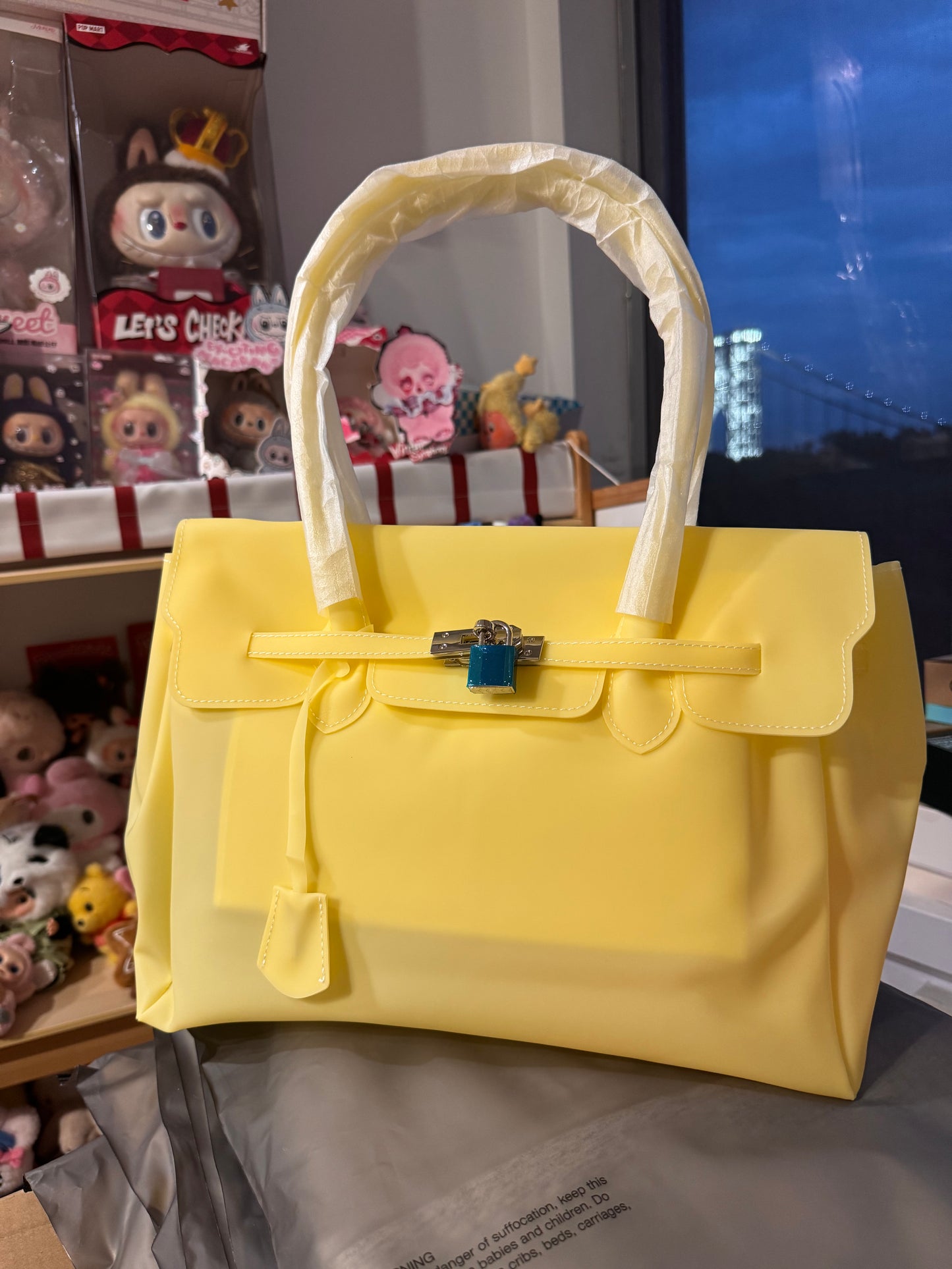 Butter Yellow