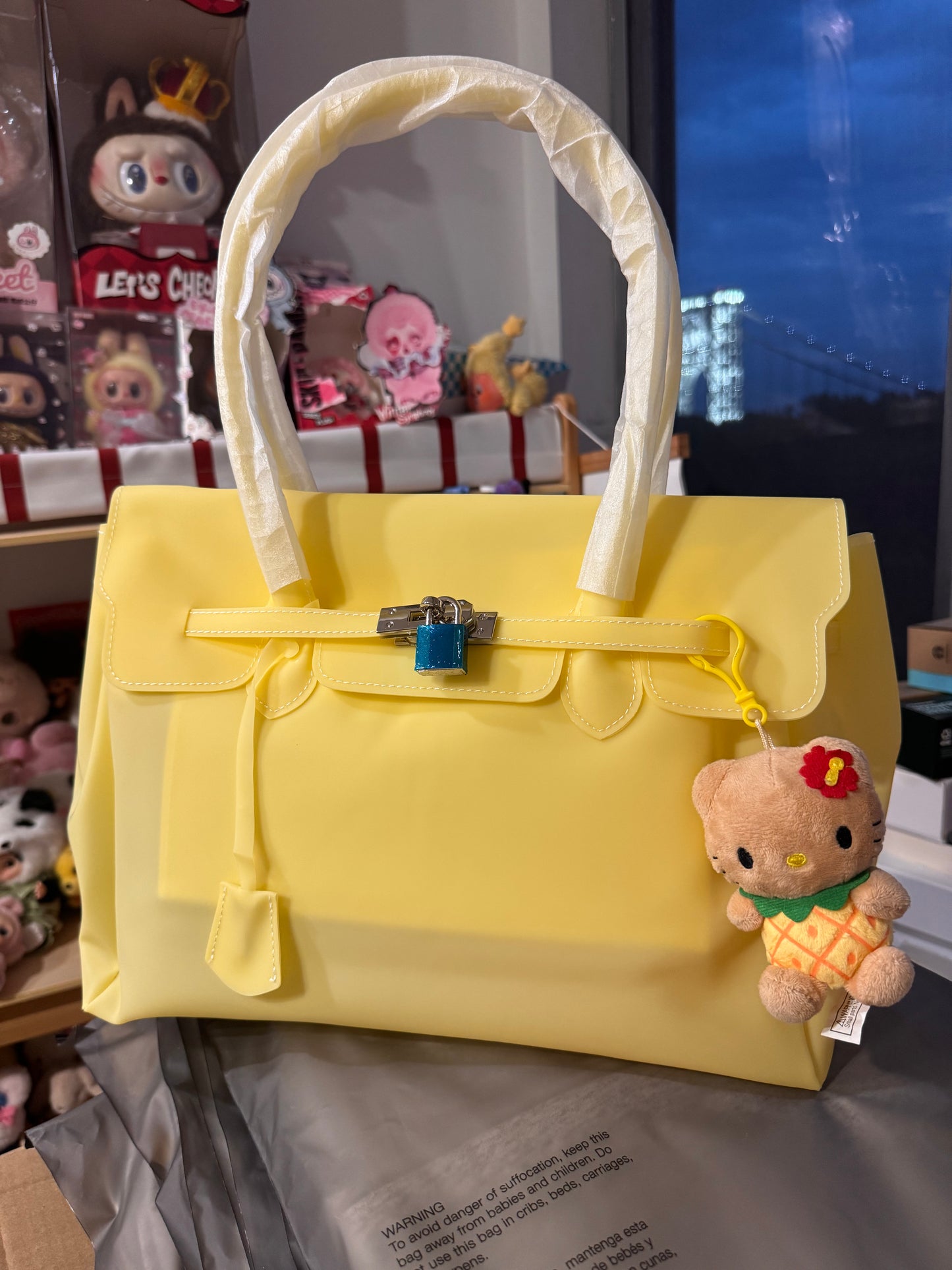 Butter Yellow